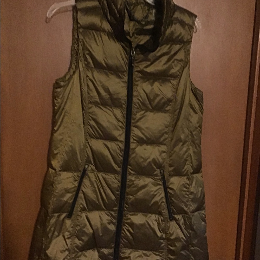 Bronze Quilted Down Vest Jacket - M
